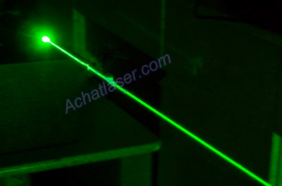 faisceau du laser 100mw vert