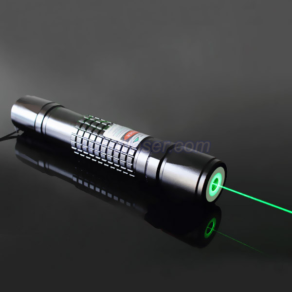 lampe torche laser vert 200mw puissante