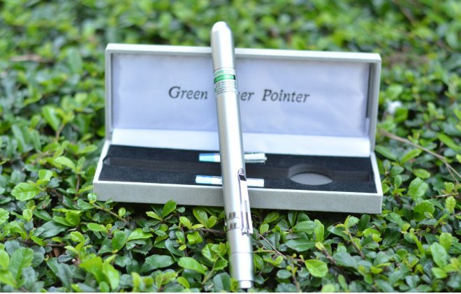 stylo laser rouge 300mw