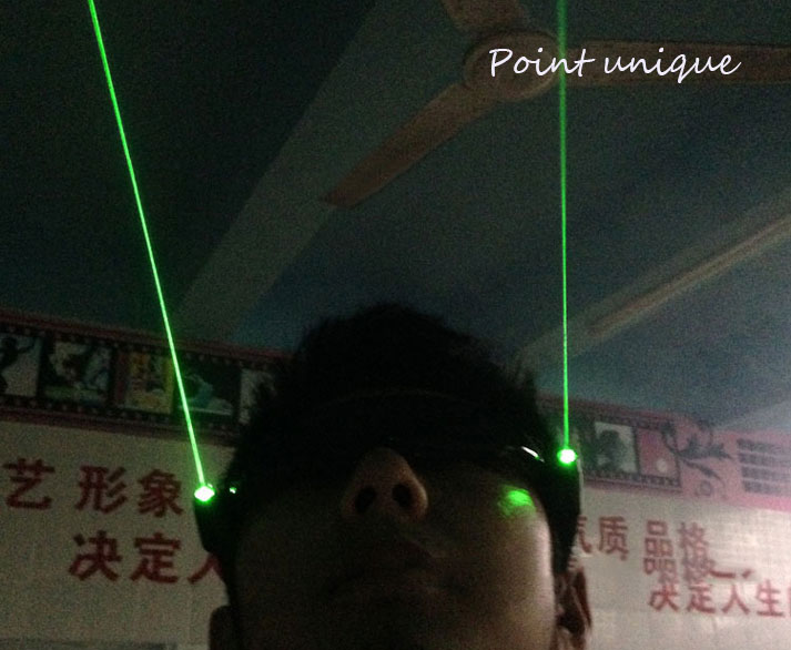 lunettes laser DJ rouge avoir trois modes disponibles